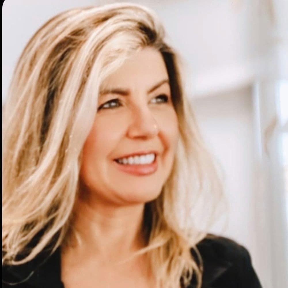 Gislaine Correa de Lara, corretor da Brognoli