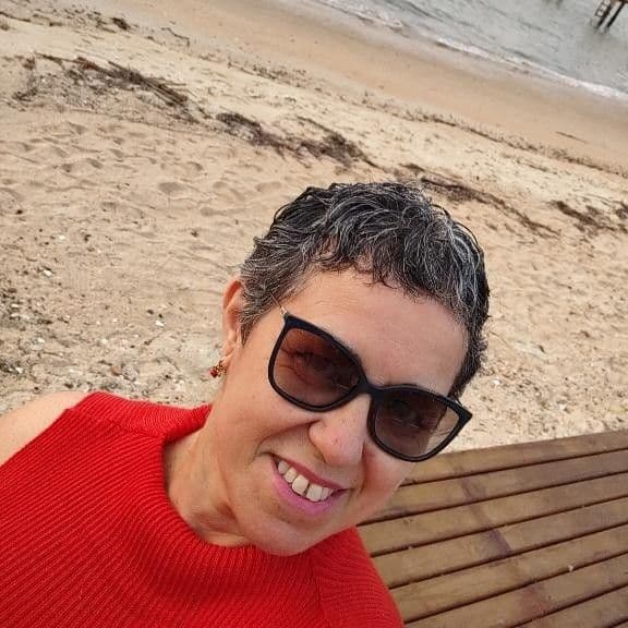 Nadia Amadeu, corretor da Brognoli