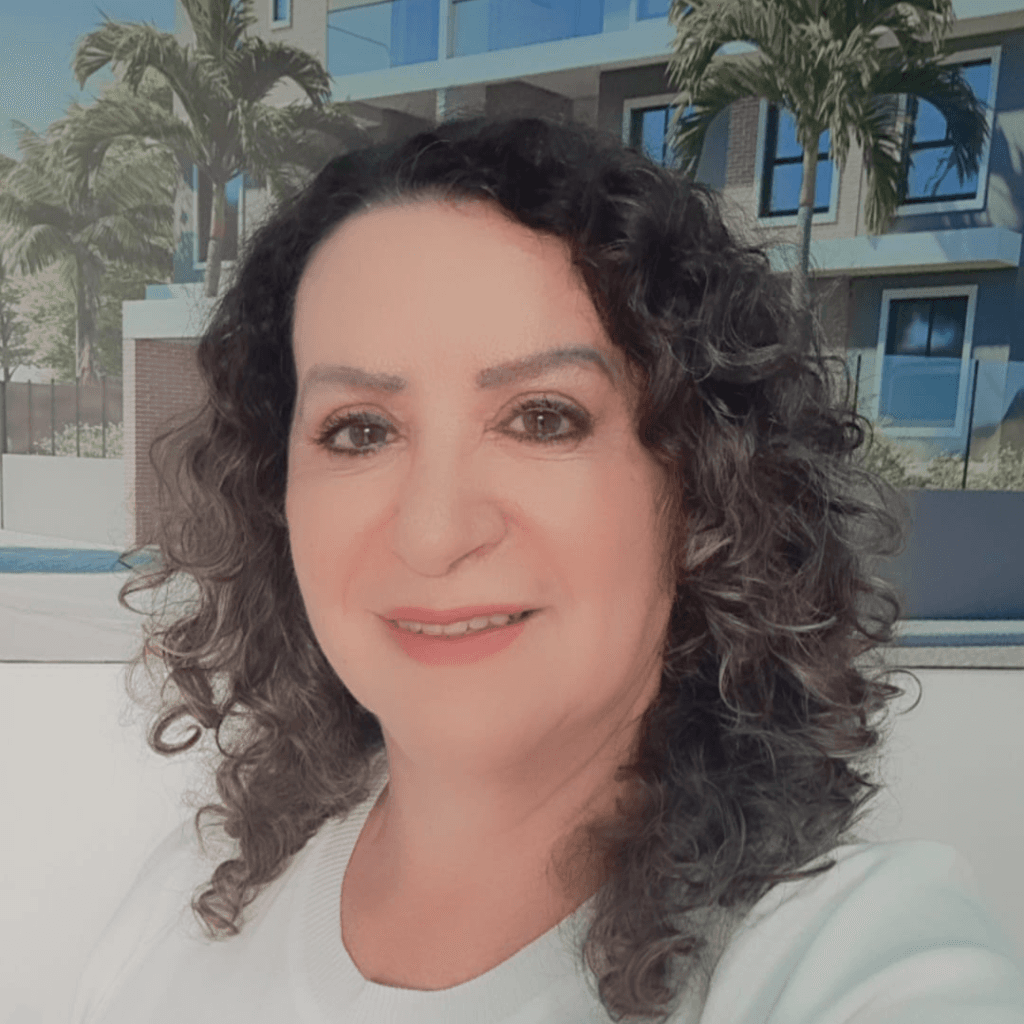 Lia Mara Toledo Orlando, corretor da Brognoli