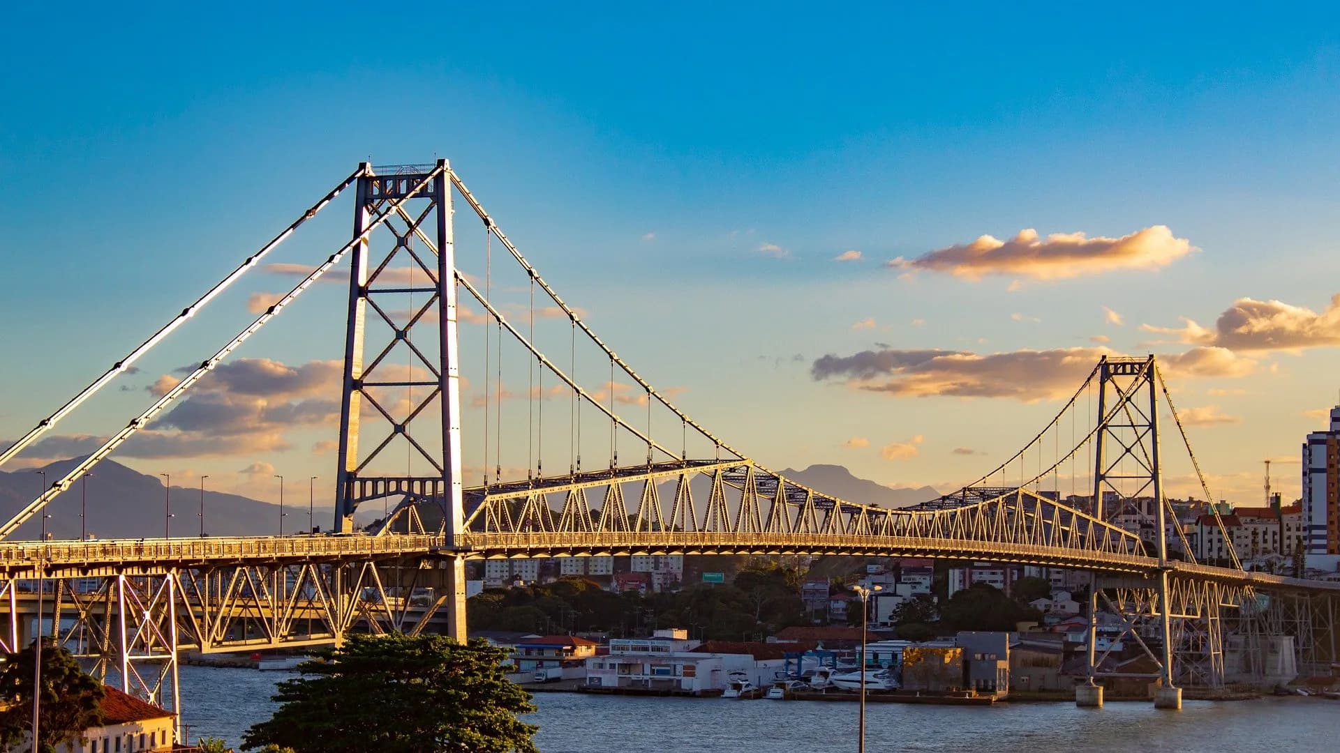 10 Motivos para amar Florianópolis - Com estes motivos para amar Florianópolis, você finalmente v...