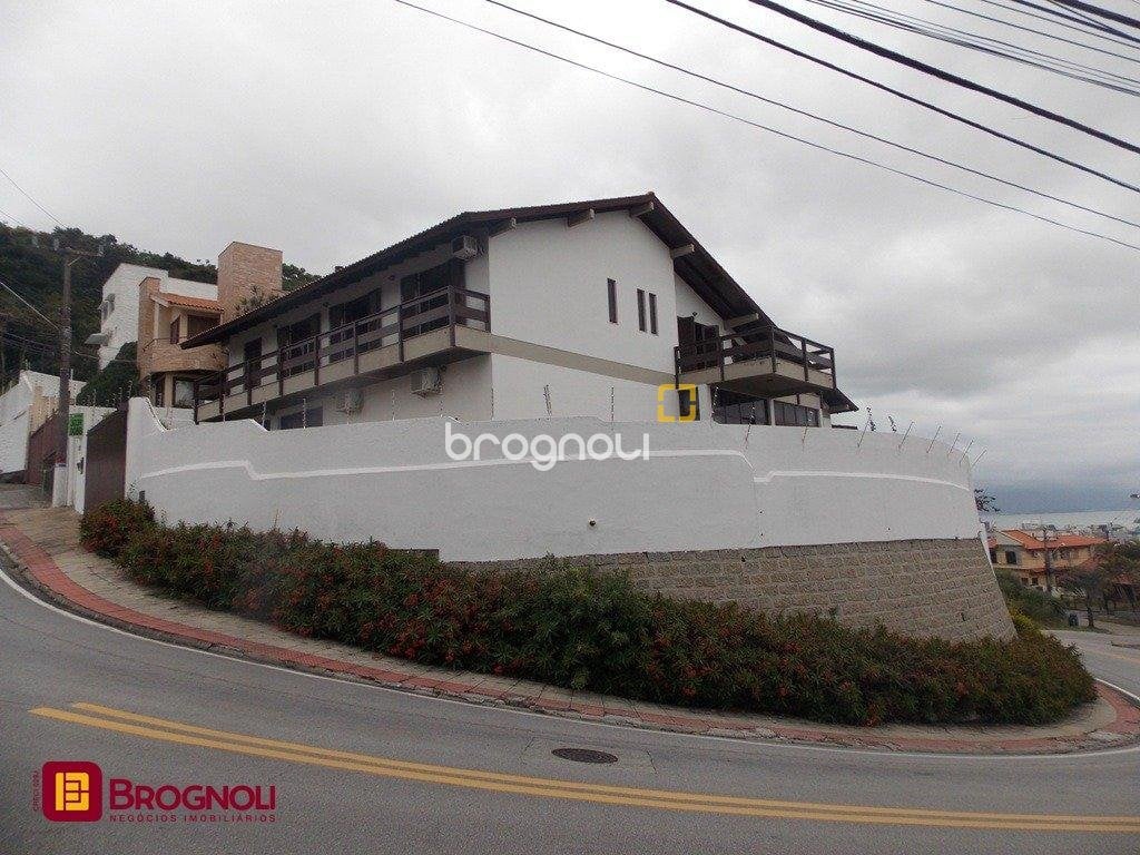 Casa à venda em Agronômica, Florianópolis/SC — foto principal