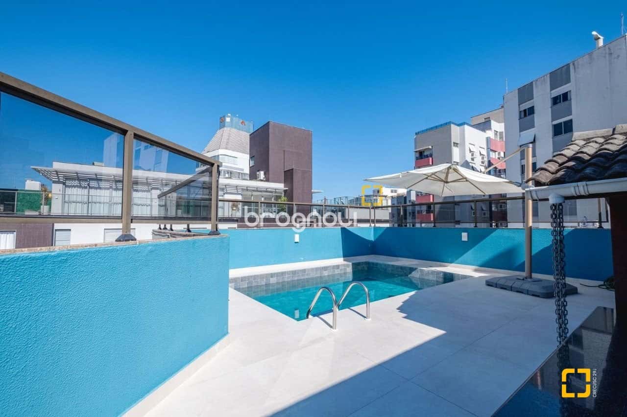 Apartamento de 3 quartos no Centro, com piscina — foto principal