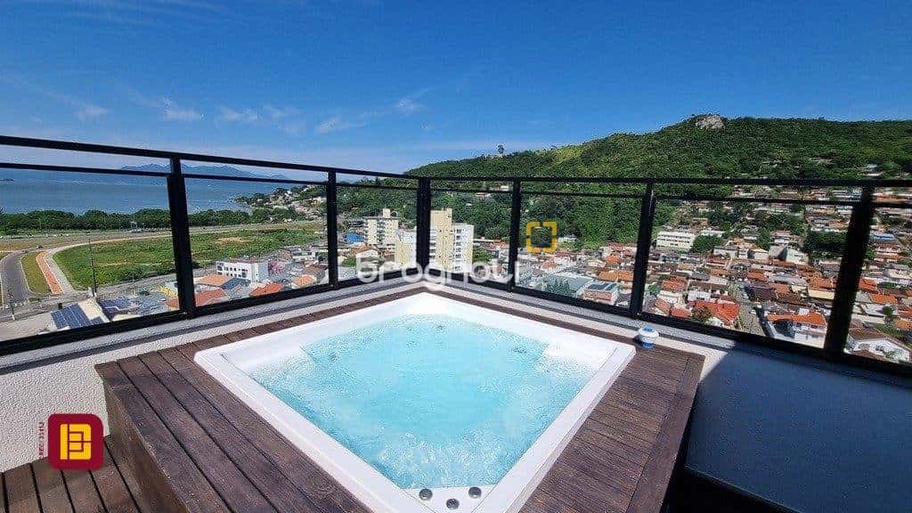 Apartamento novo com 2 quartos Saco dos Limões — foto principal