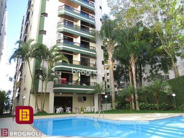 Apartamento à venda em Agronômica, Florianópolis/SC — foto principal