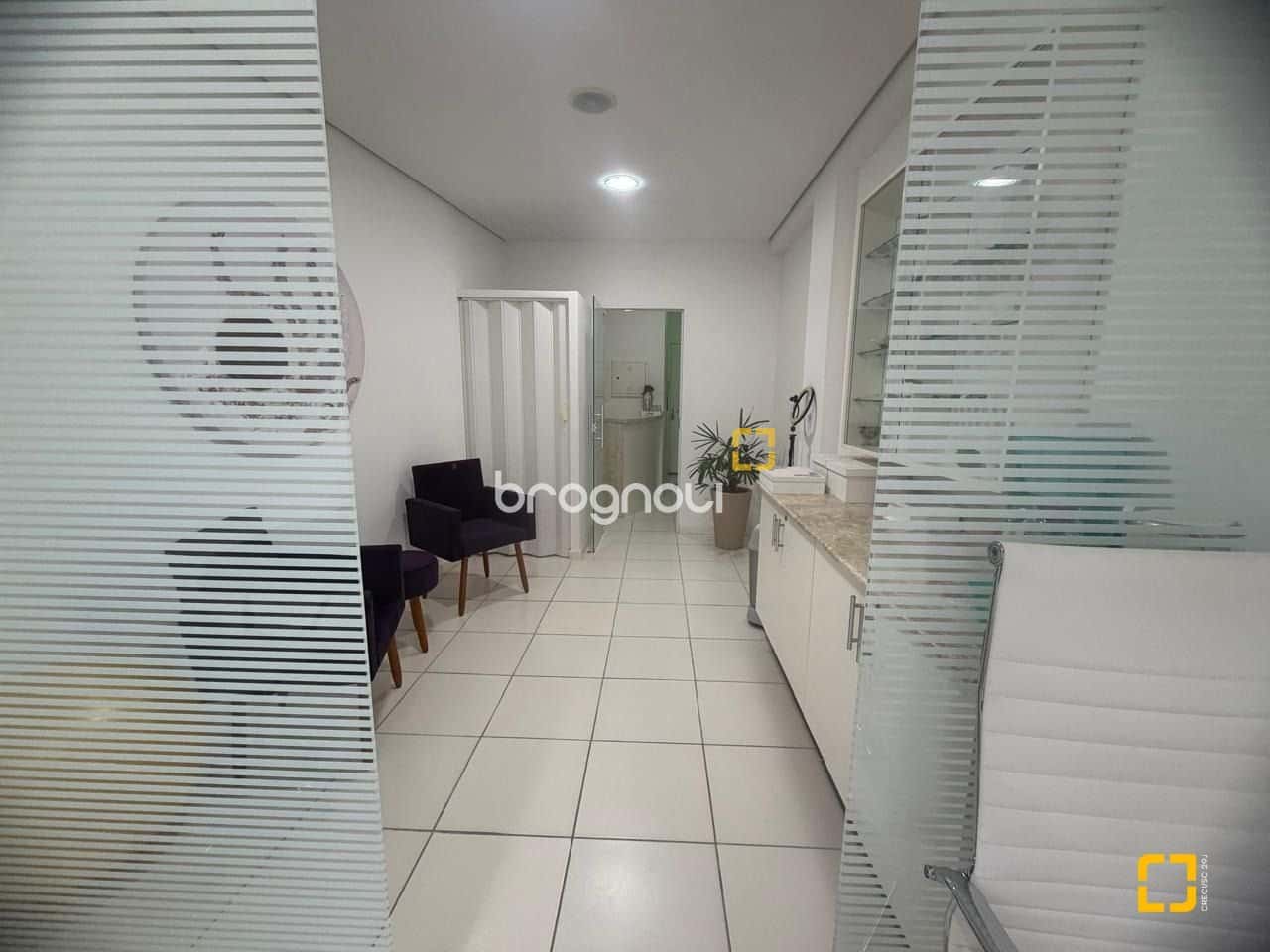 Sala Comercial - Córrego Grande — foto principal