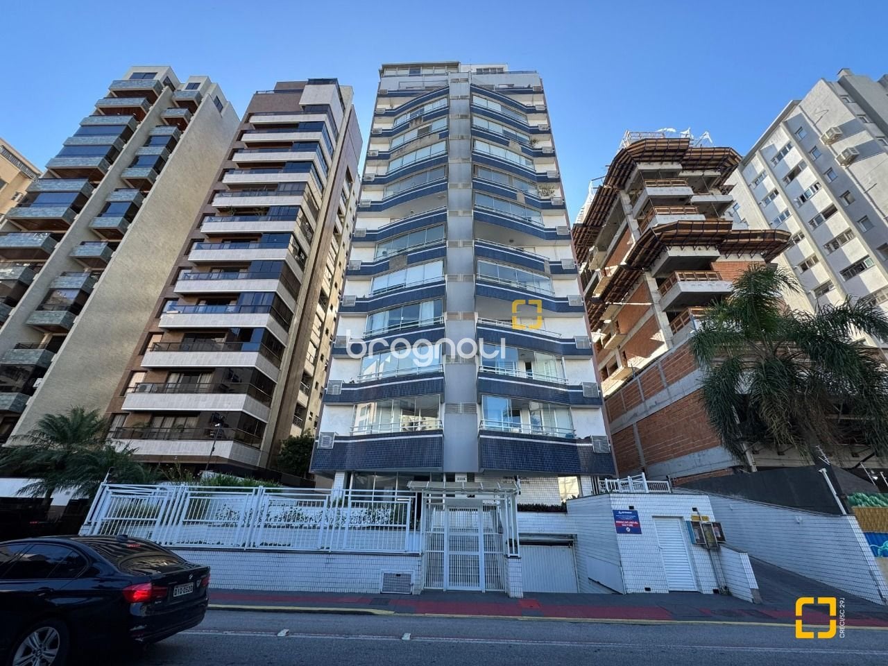 Apartamento à venda em Centro, Florianópolis/SC — foto principal