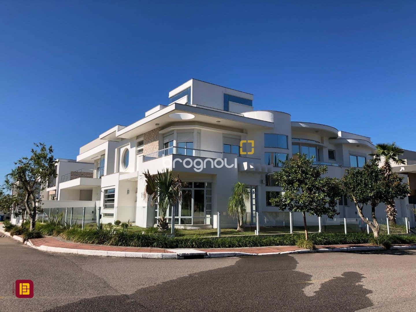 Casa com 3 dormitórios à venda, 460 m²- Lagoa da Conceição - Florianópolis/SC — foto principal