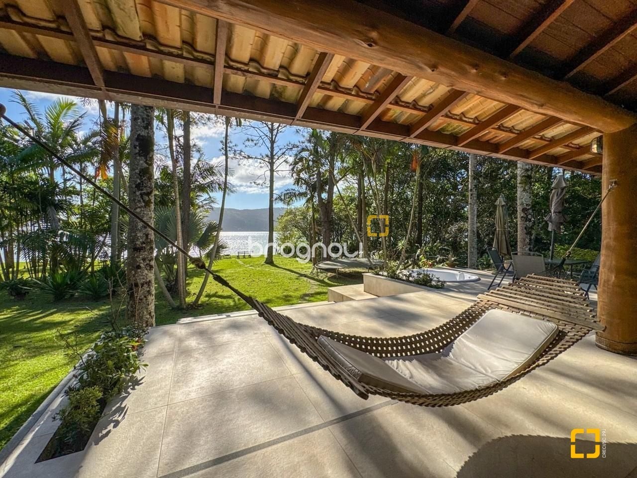 Casa à venda em Barra da Lagoa, Florianópolis/SC — foto principal