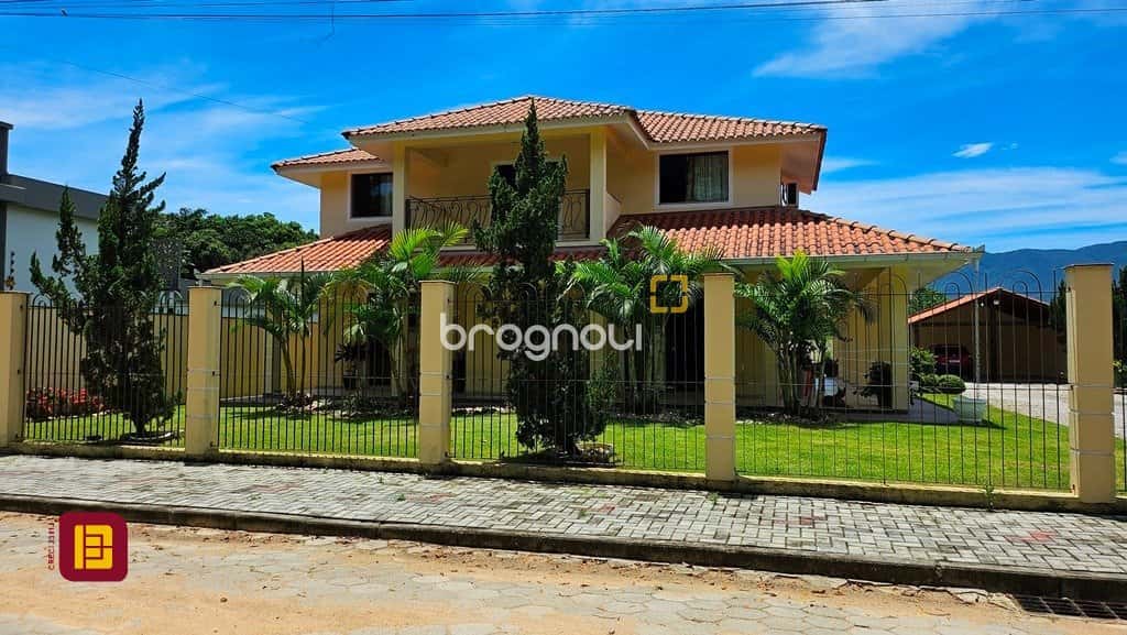 Casa à venda com 4 quartos Santo Amaro Imperatriz — foto principal