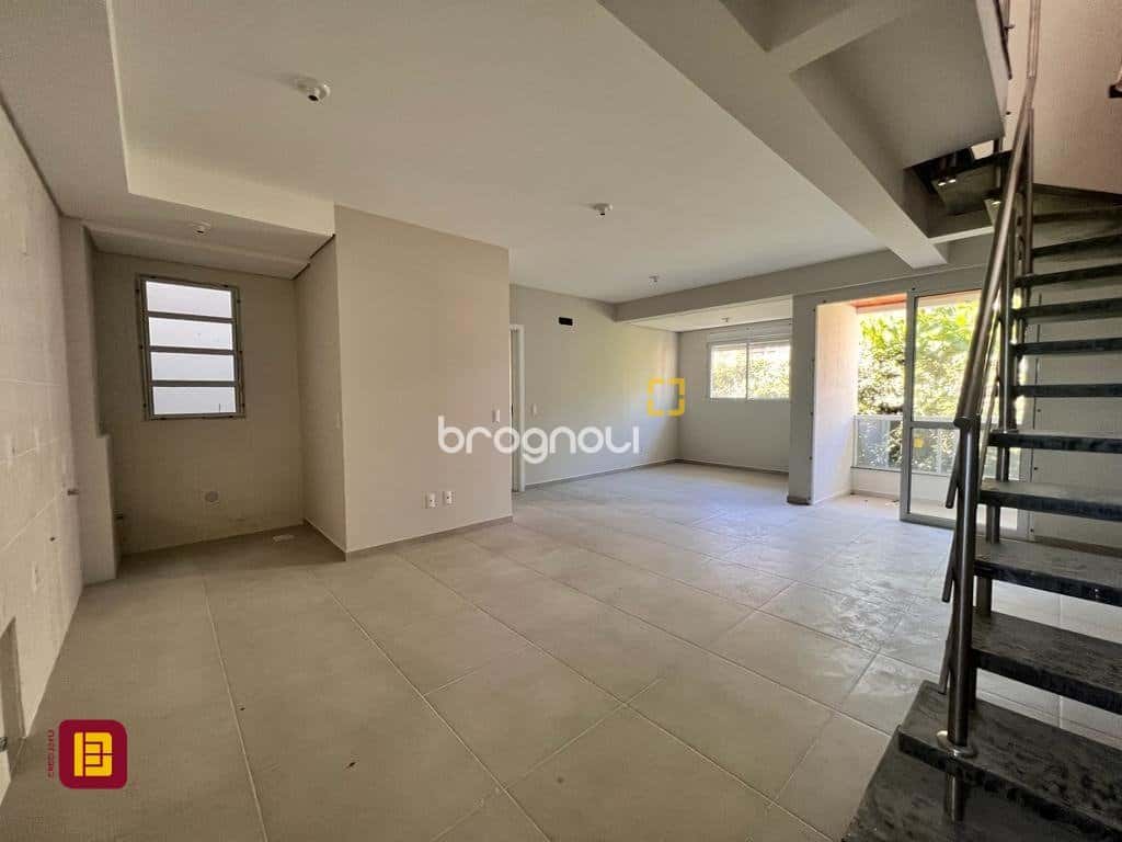 Cobertura duplex nova com 2 suítes, sacada com churrasqueira, Itacorubi, Florianópolis — foto principal