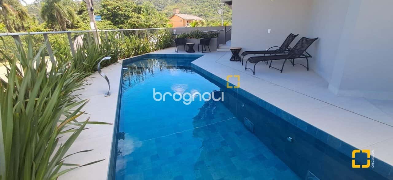 Apartamento Duplex à venda, 2 dormitórios com suíte - Ingleses, Florianópolis, SC — foto principal