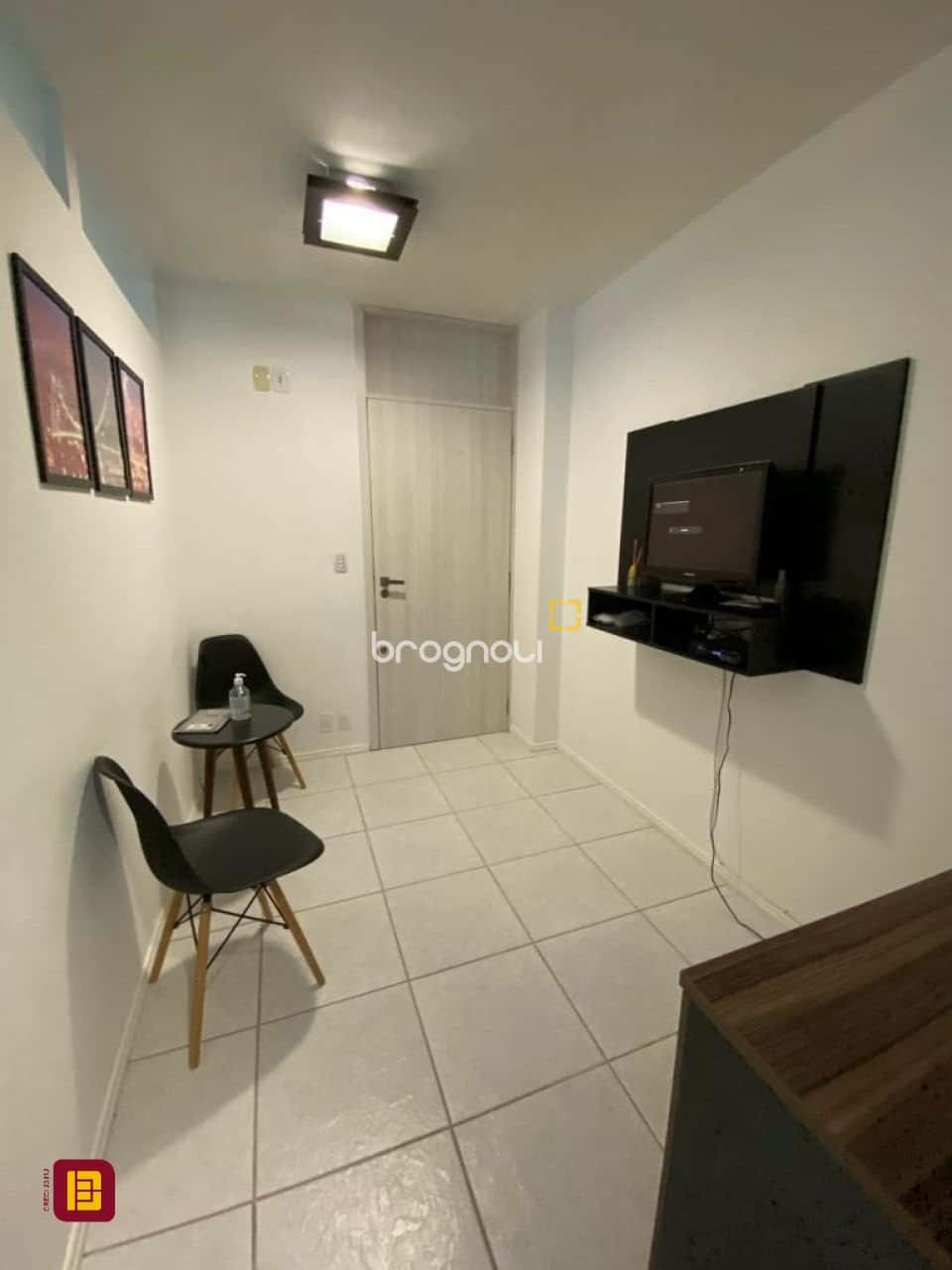 Sala Comercial no Centro de Florianópolis — foto principal