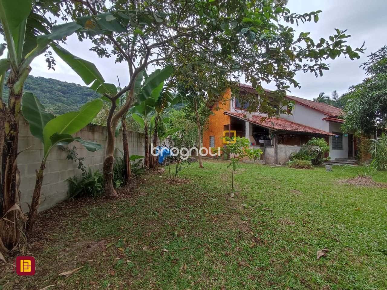 Sítio À venda em Biguaçu de frente para o contorno viário com 21.800m2 — foto principal