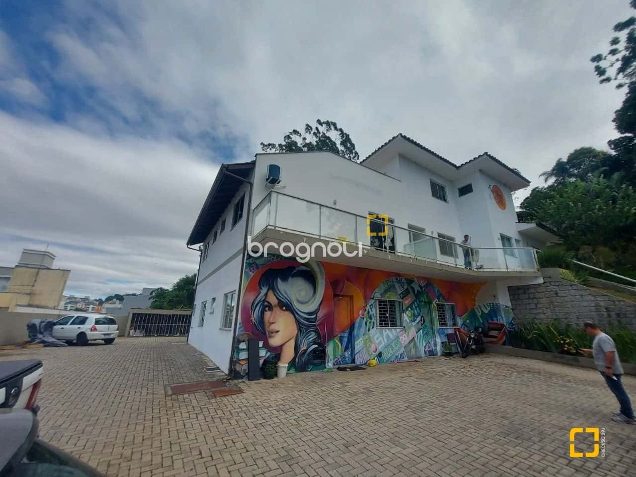 Prédio a venda na carvoeira, próximo a UFSC — foto principal