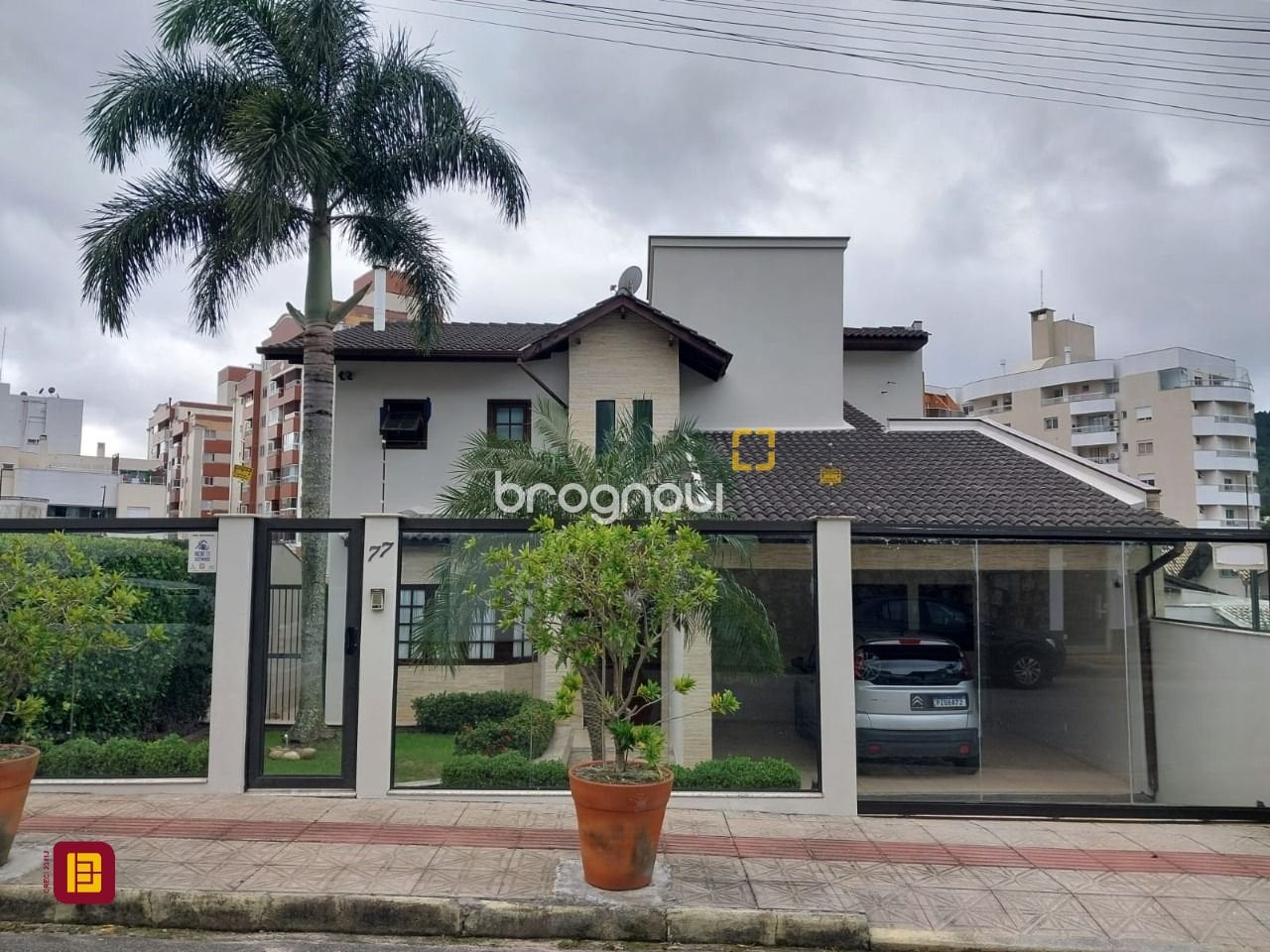 Casa à venda em Córrego Grande, Florianópolis/SC — foto principal