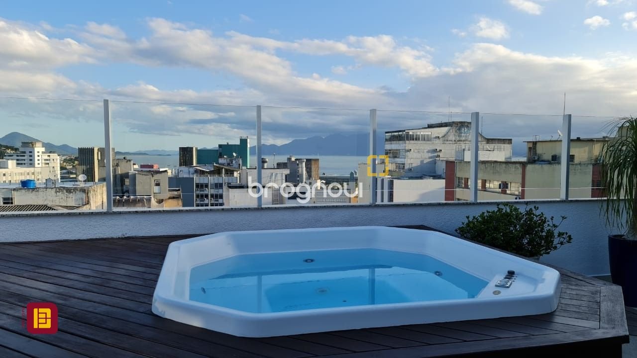 Cobertura à venda em Centro, Florianópolis/SC — foto principal