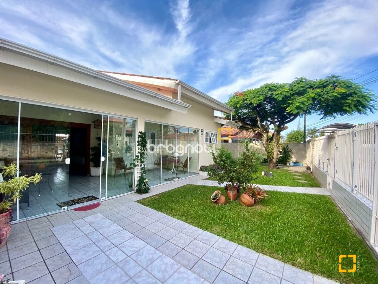 Casa à venda em Ingleses, Florianópolis/SC — foto principal
