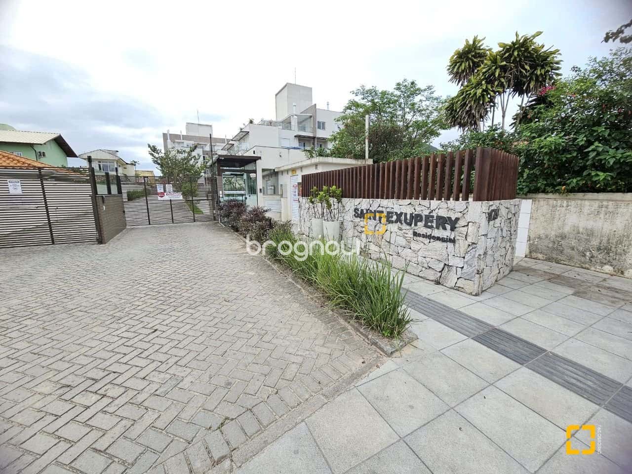 Apartamento a venda no Campeche perto da praia — foto principal