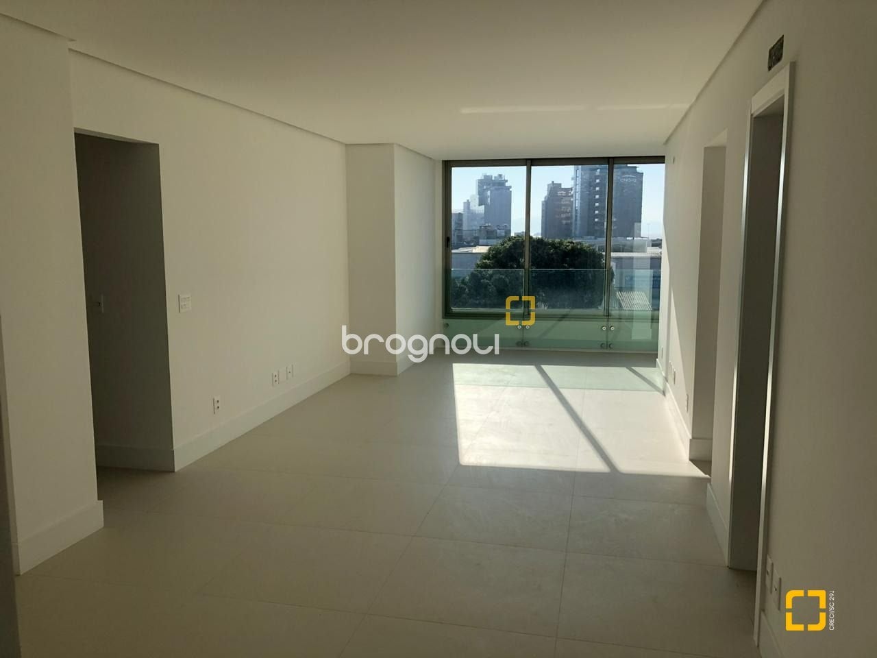Apartamento à venda em Beira-Mar Norte, Florianópolis/SC — foto principal