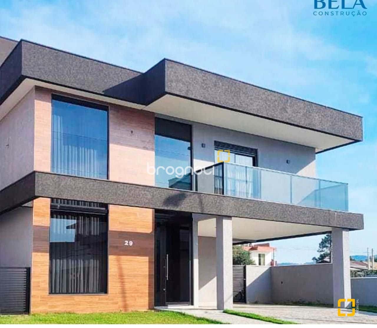 BROGNOLI VENDE- Casa em condomínio com 03 Dormitórios, sendo 03 suítes com 04 vagas de garagem — foto principal