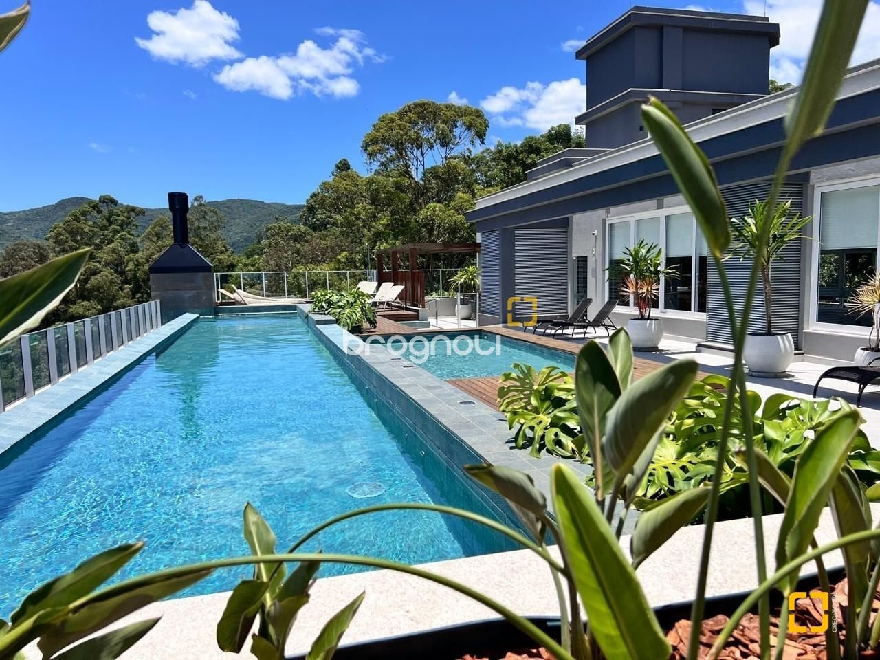 Apartamento à venda em João Paulo, Florianópolis/SC — foto principal