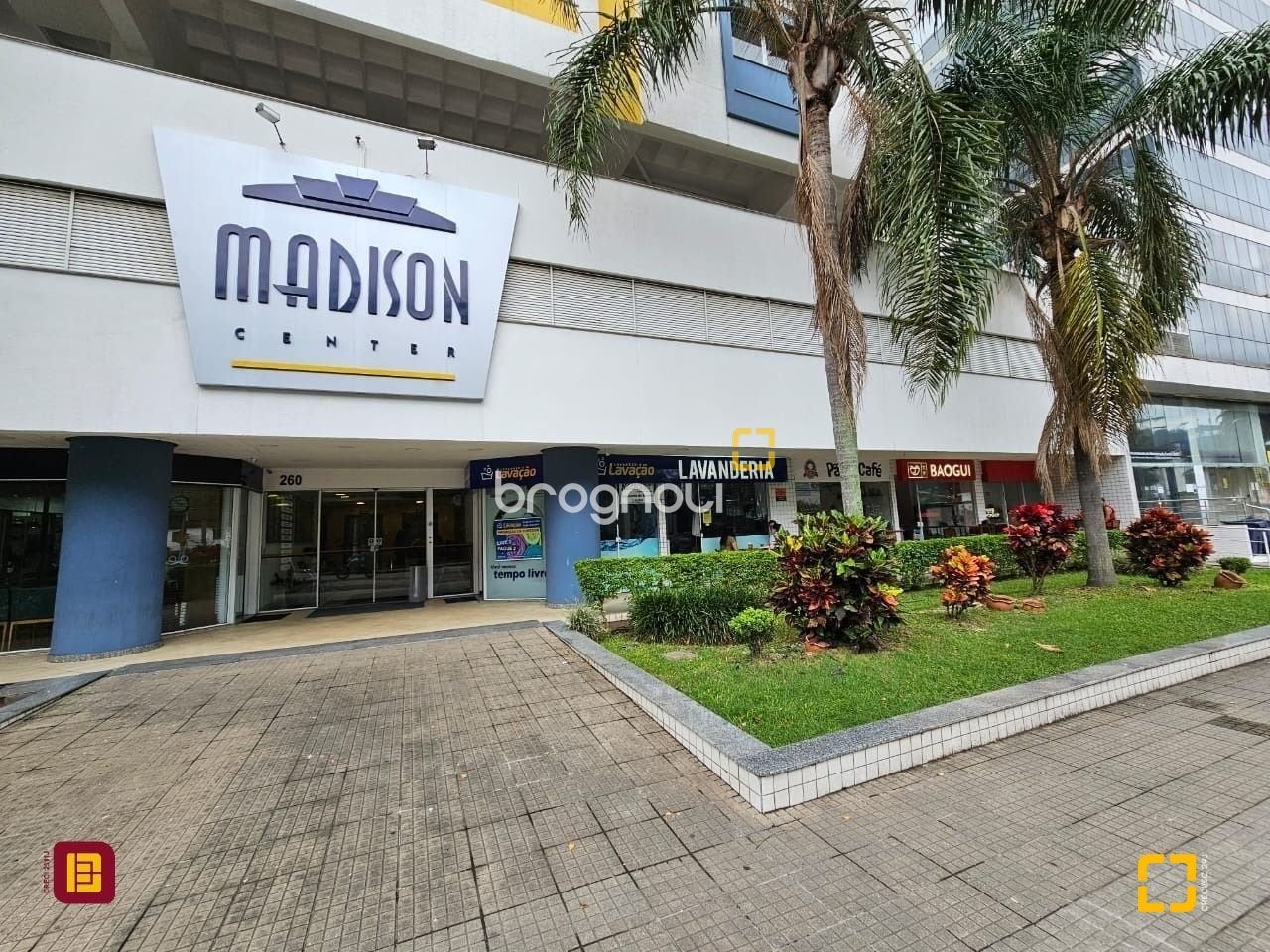 Sala Comercial à venda em Trindade, Florianópolis/SC — foto principal