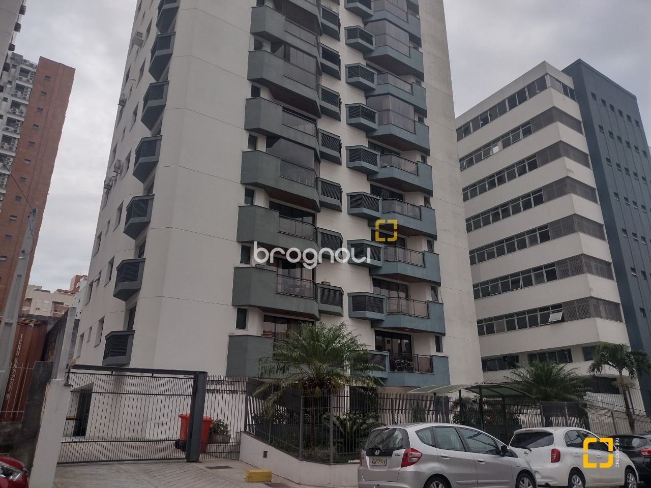 Apartamento à venda em Centro, Florianópolis/SC — foto principal