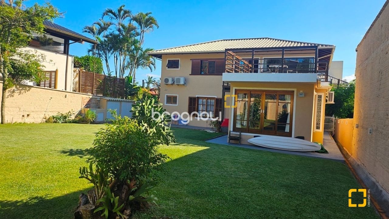 Casa em Condomínio à venda em Sambaqui, Florianópolis/SC — foto principal