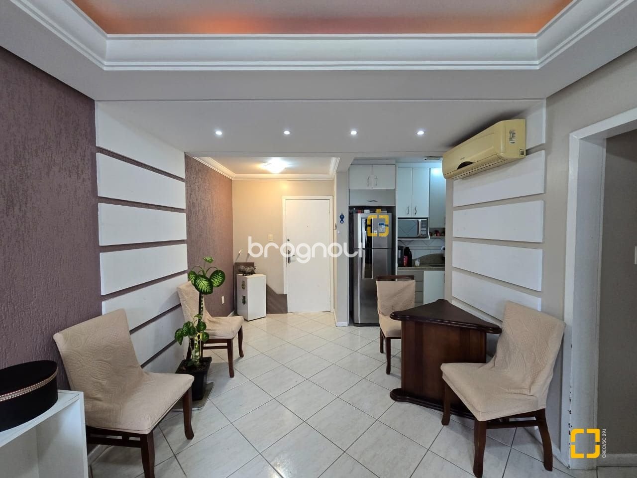 Apartamento à venda em Kobrasol, São José/SC — foto principal
