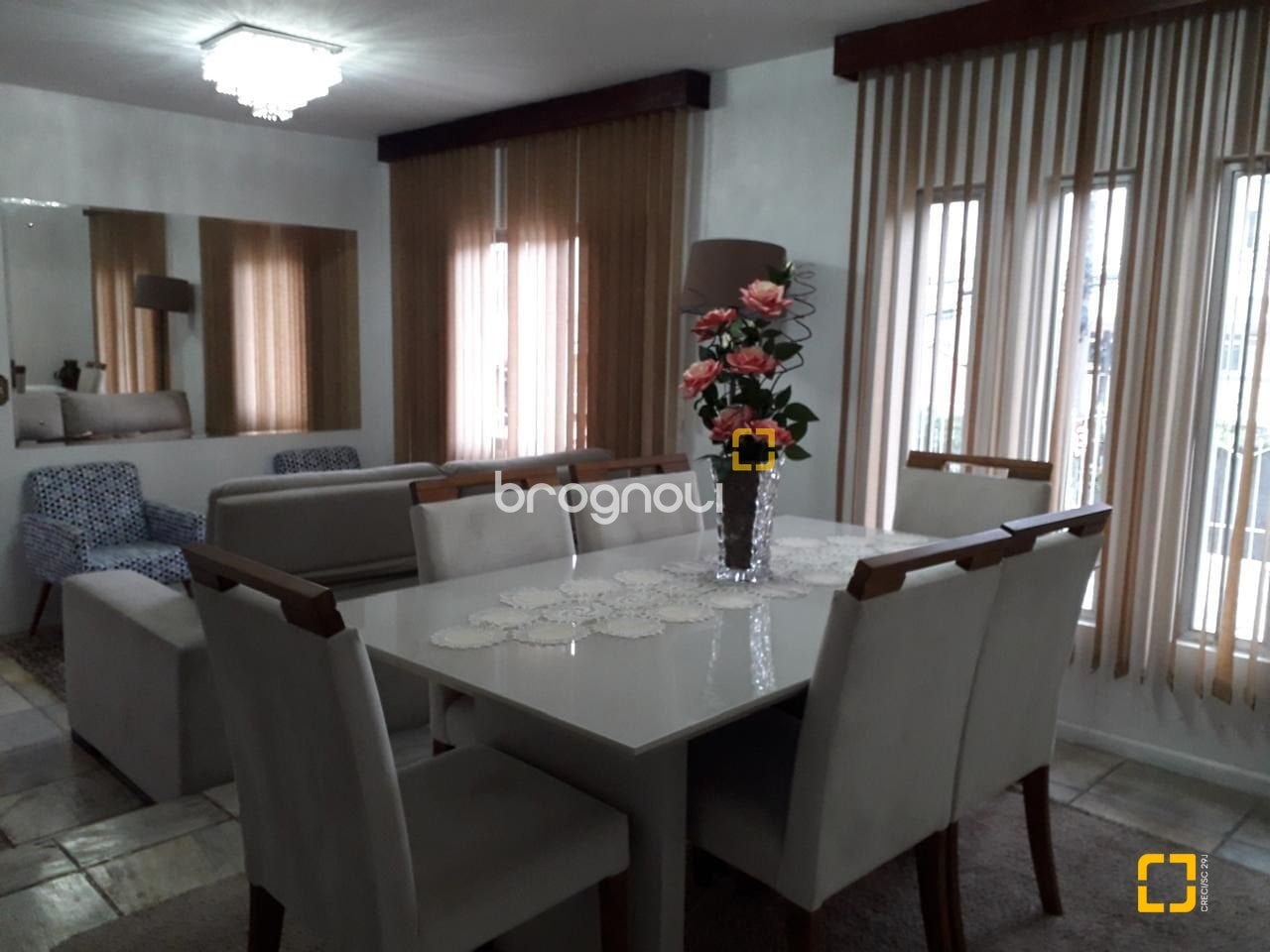 Casa à venda em Barreiros, São José/SC — foto principal