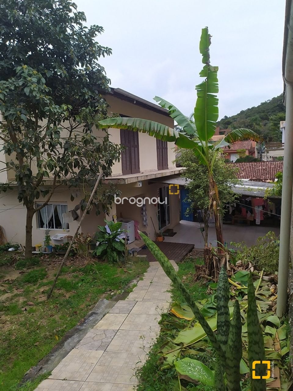 Casa à venda em Sambaqui, Florianópolis/SC — foto principal
