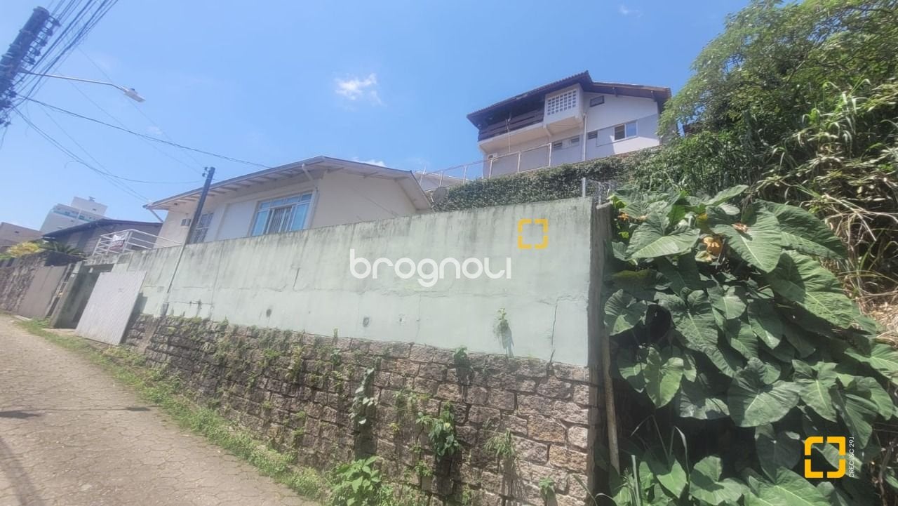 Casa à venda em Agronômica, Florianópolis/SC — foto principal