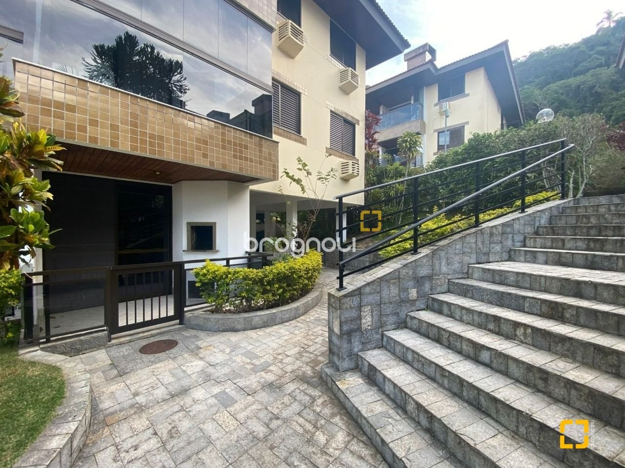 Apartamento à venda em Praia Brava, Florianópolis/SC — foto principal
