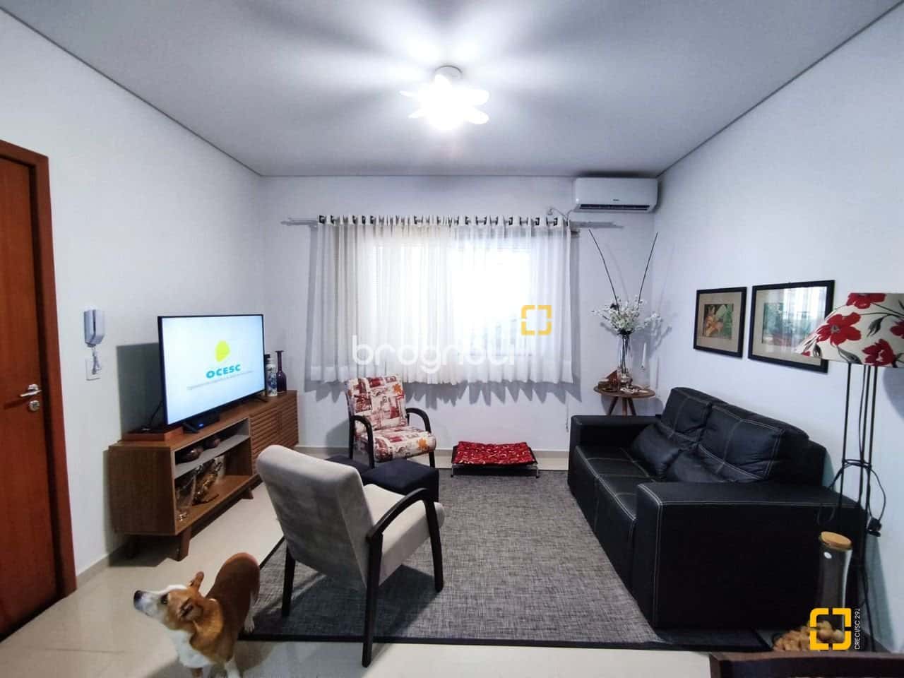 BROGNOLI VENDE - Apartamento 2 dormitórios, sendo 1 suíte, no bairro dos Ingleses - Florianópolis. — foto principal