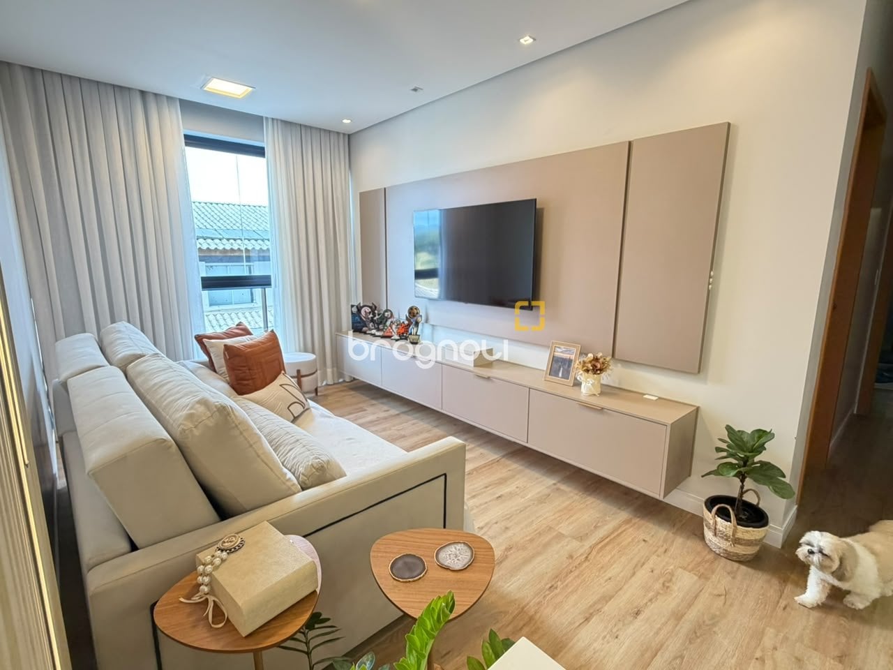 Apartamento à venda em Coqueiros, Florianópolis/SC — foto principal