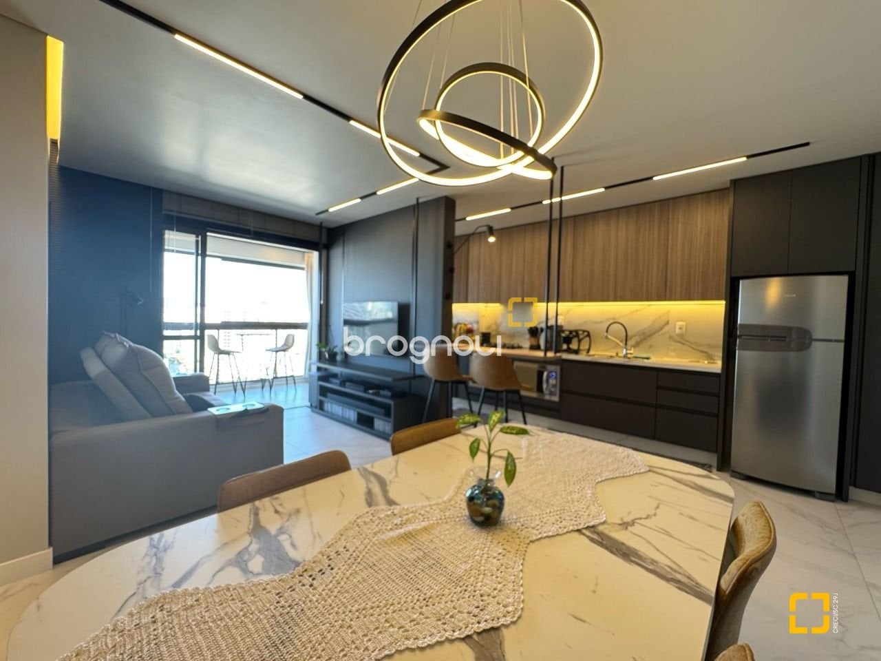 Apartamento à venda em Kobrasol, São José/SC — foto principal