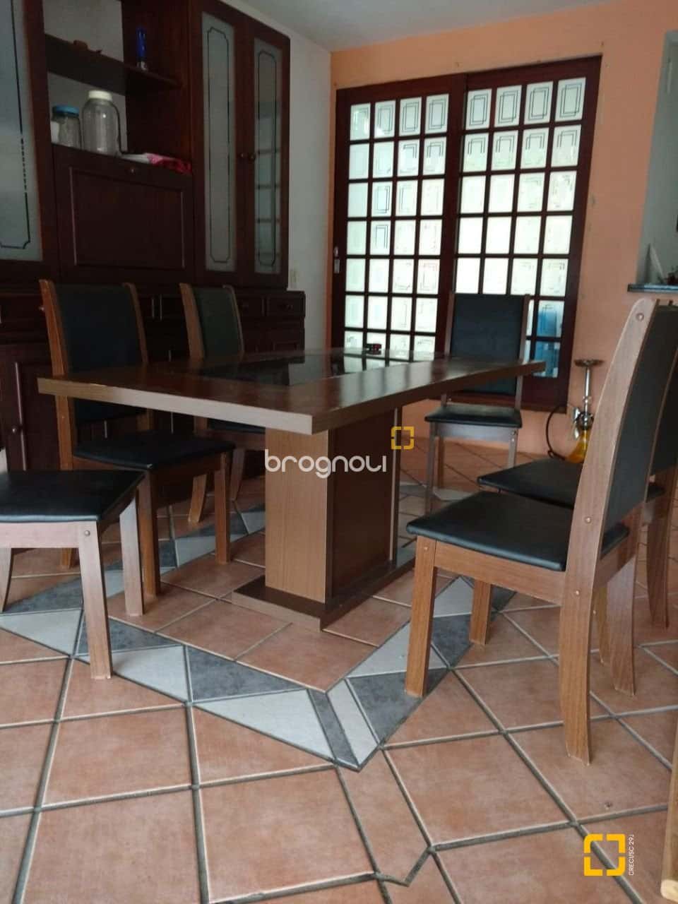 Casa à venda - Bairro Itacorubi — foto principal
