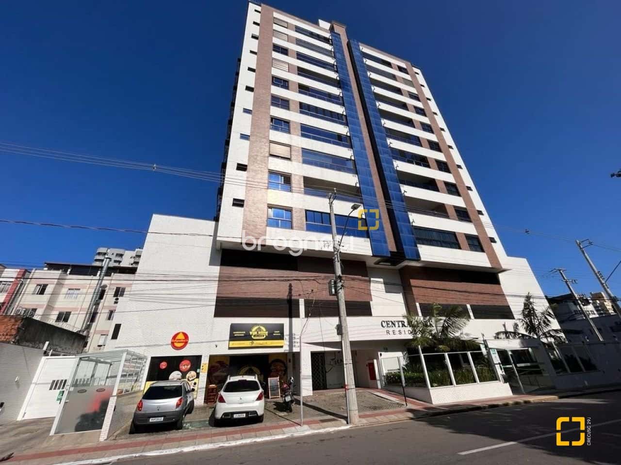 Loja comercial à venda no bairro Kobrasol, São José, SC. — foto principal