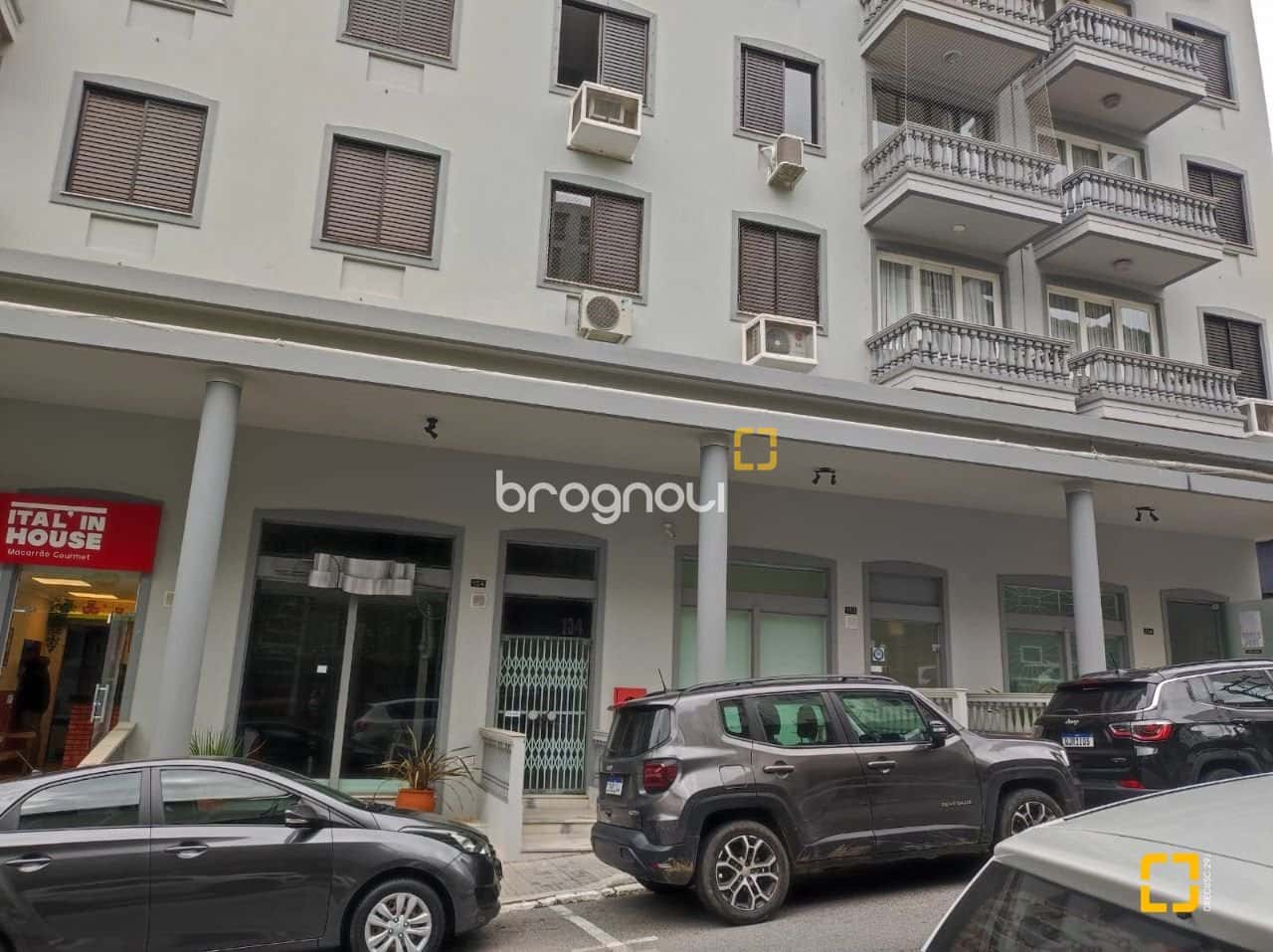 Sala Térrea com 77m2 privativos, no Cetro de Florianópolis - SC — foto principal