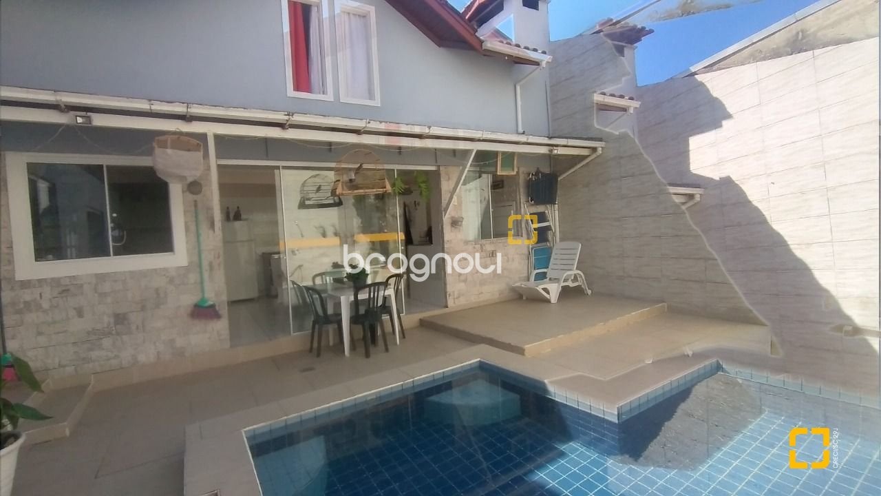 Casa à venda em Monte Verde, Florianópolis/SC — foto principal