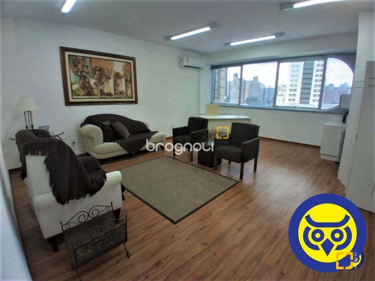 Sala comercial com 36,92m2 no Centro - Fpolis SC — foto principal