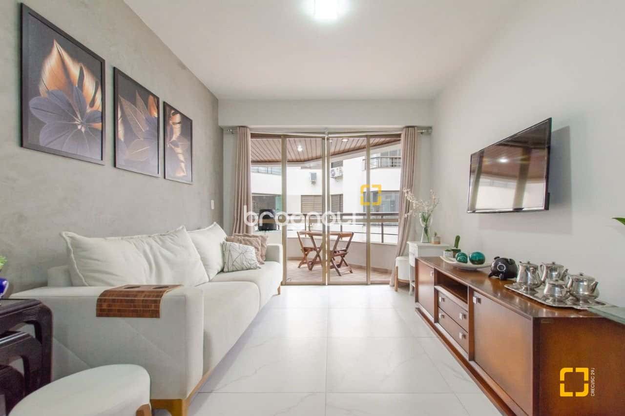 Brognoli Vende - Apartamento 2 dormitórios pé na areia em Ponta das Canas — foto principal