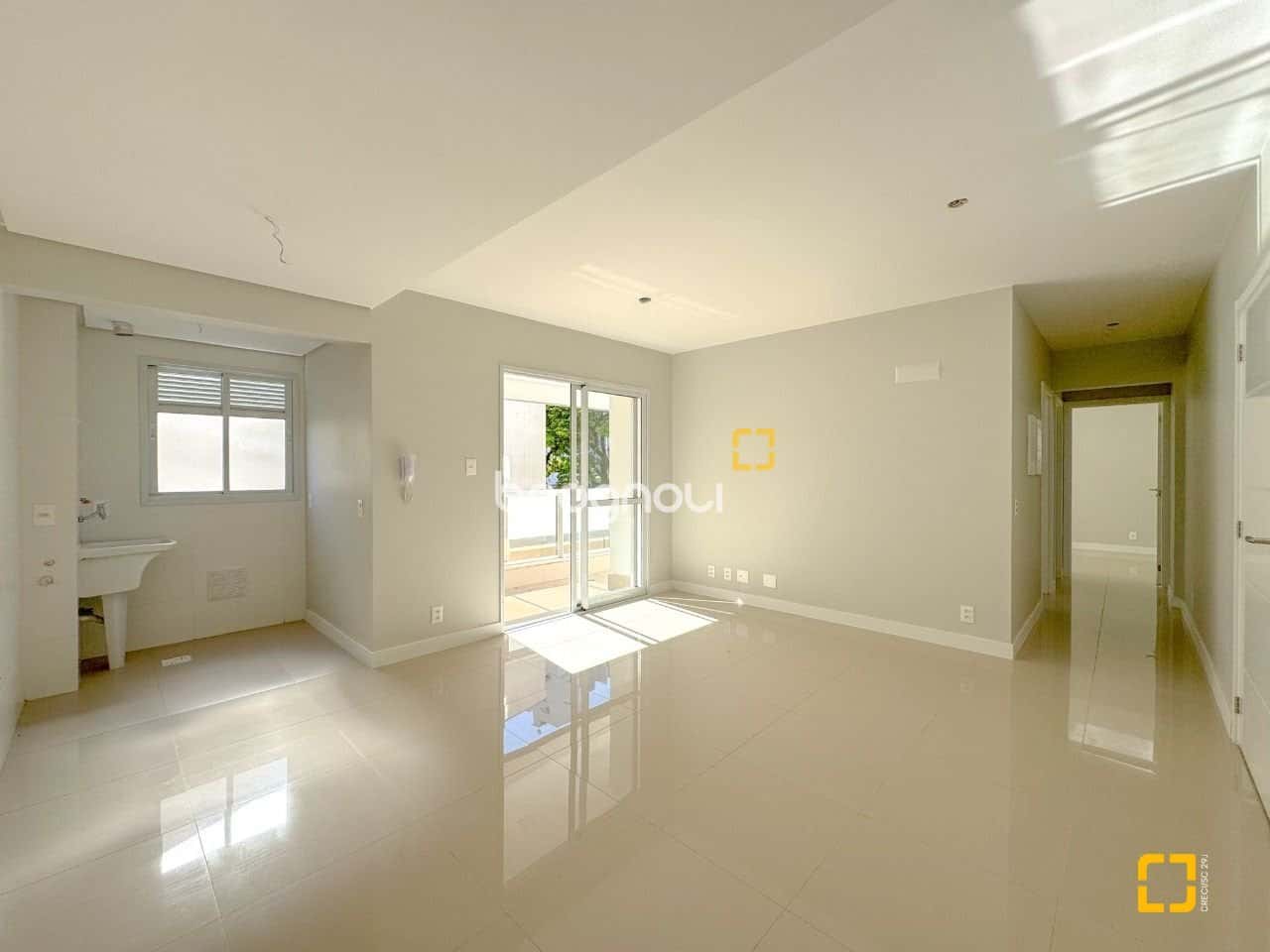 Apartamento 2 dormitórios, sendo 1 suíte - 1 vaga de garagem - Itacorubi - Florianópolis/SC — foto principal