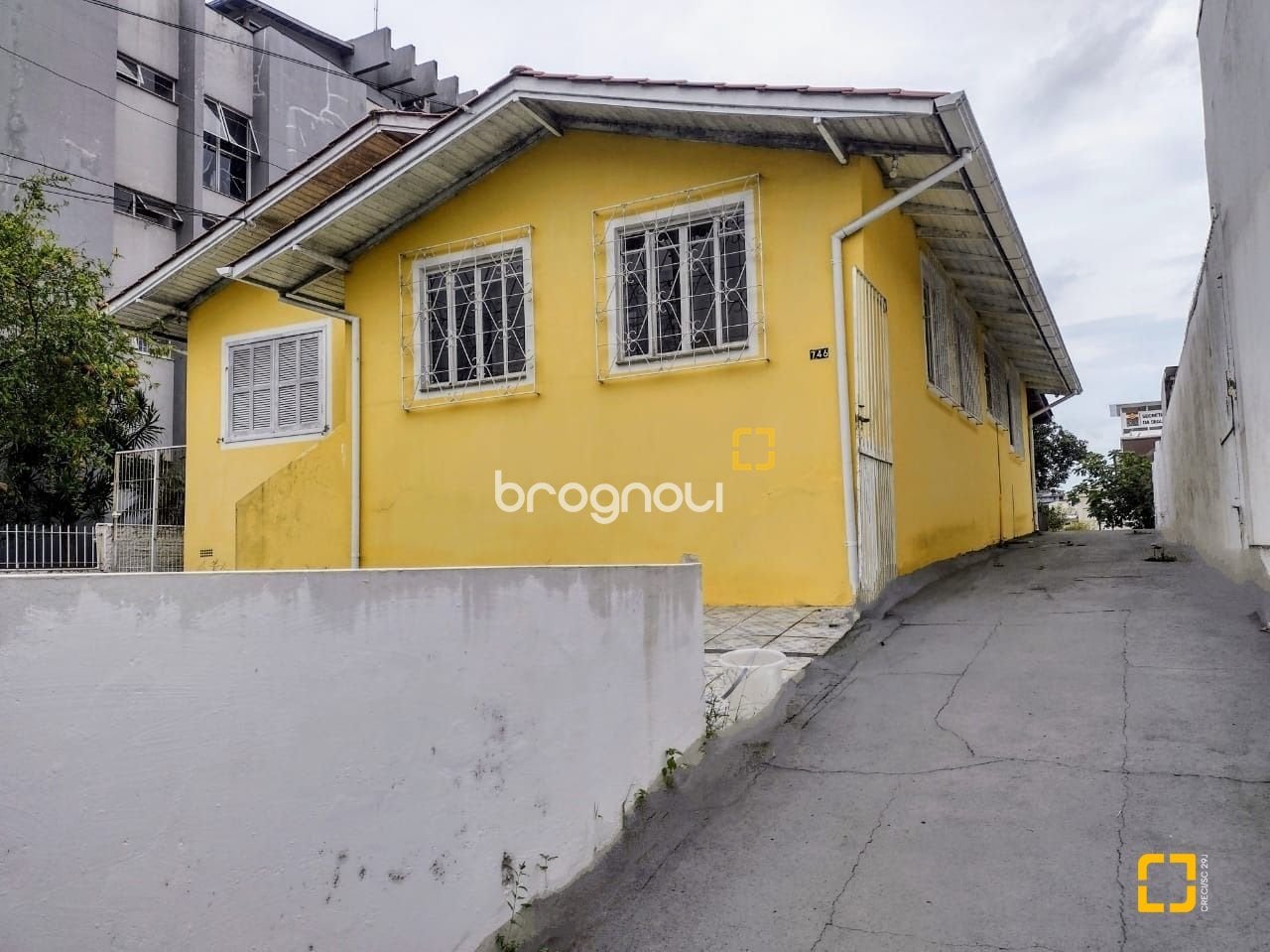 Casa à venda em Capoeiras, Florianópolis/SC — foto principal