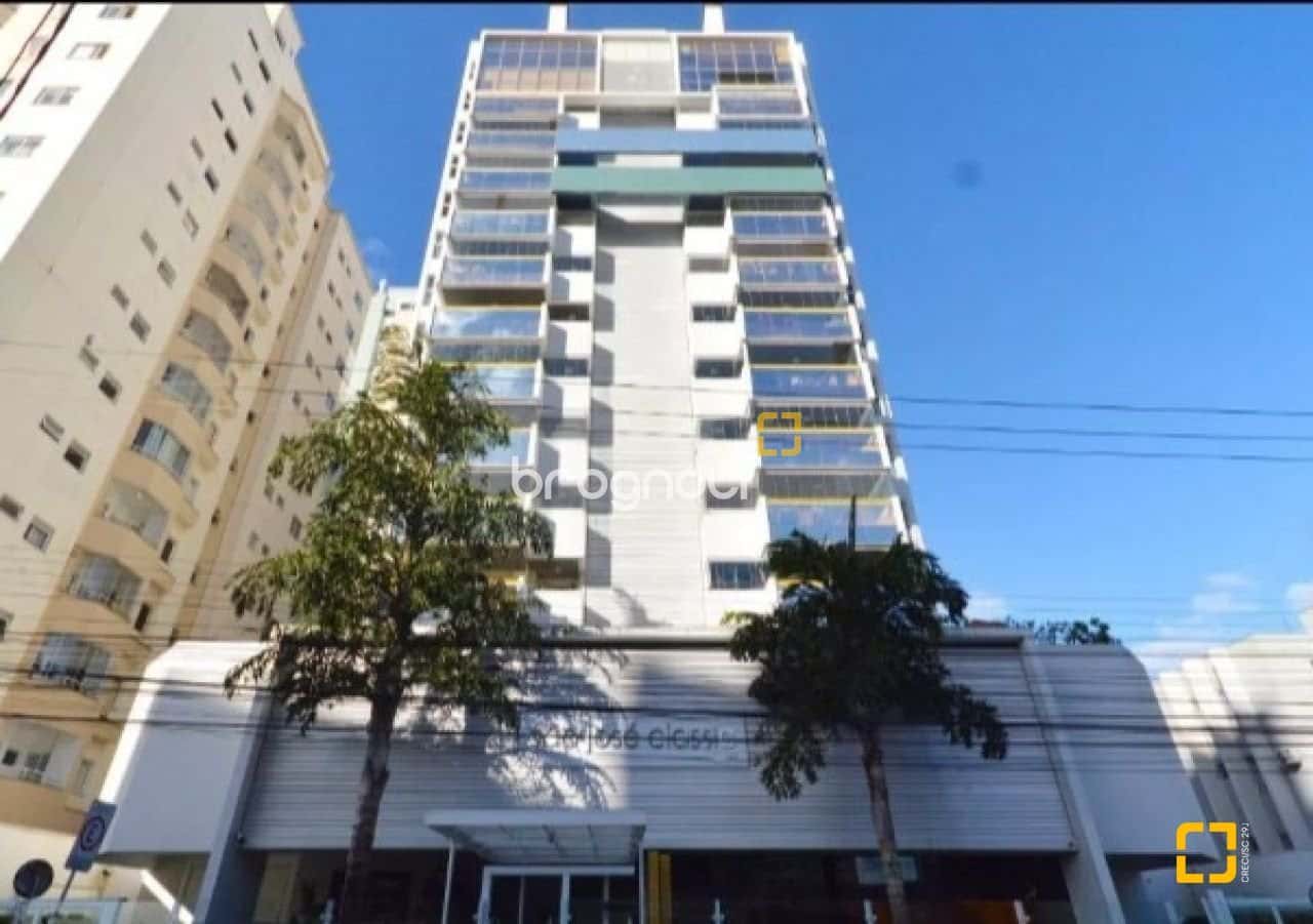 Vendo apartamento com 4 Dormitórios, suíte, 3 vagas em Campinas São José — foto principal