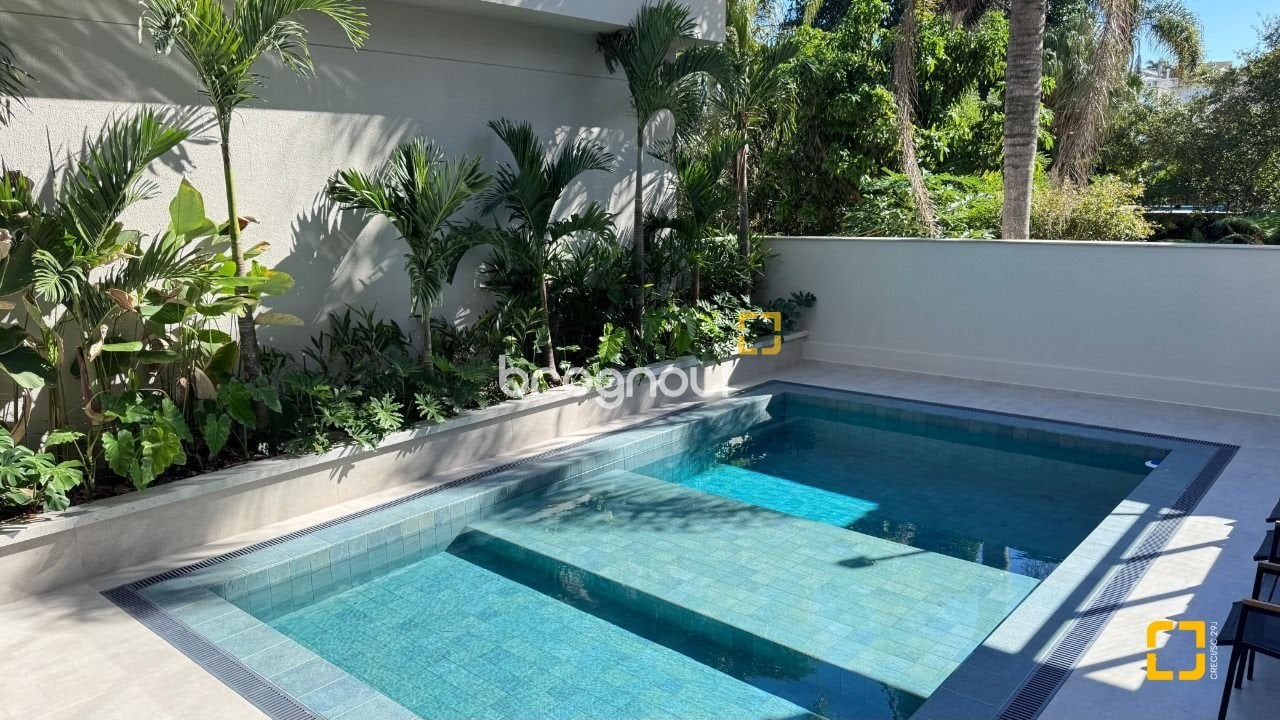 Apartamento à venda em João Paulo, Florianópolis/SC — foto principal