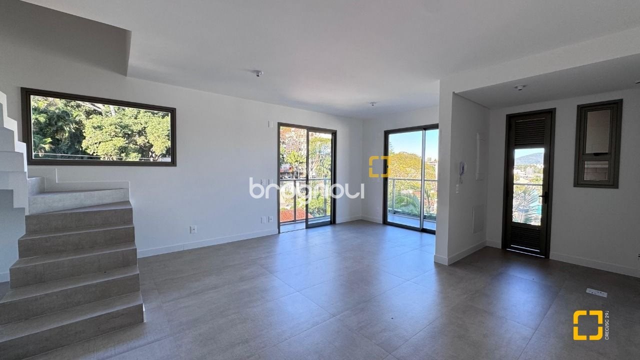 Apartamento à venda em João Paulo, Florianópolis/SC — foto principal