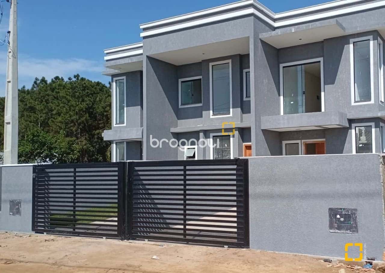 CASA À VENDA COM 2 SUÍTES E CLOSET BAIRRO INGLESES — foto principal