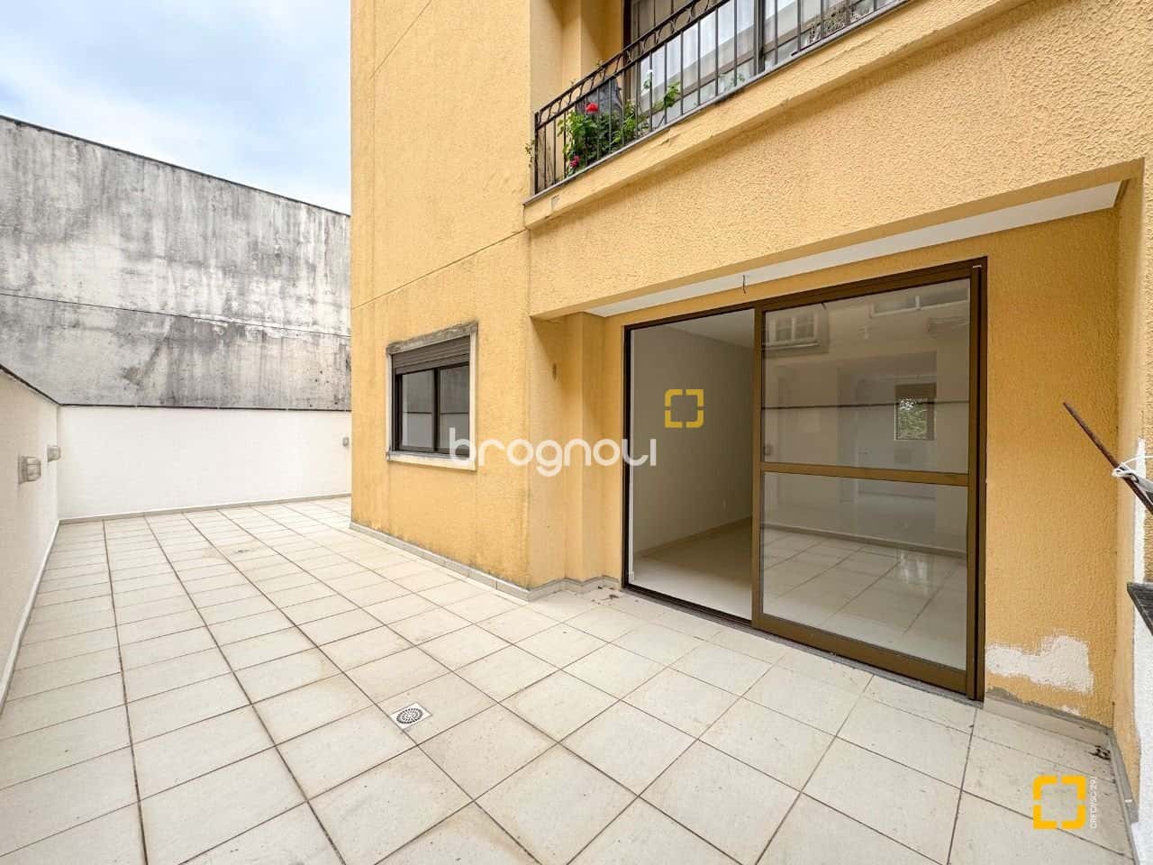 Garden à venda na Trindade - Florianópolis/SC 2 dormitórios | 1 suíte | Terraço amplo | 1 vaga + HB — foto principal