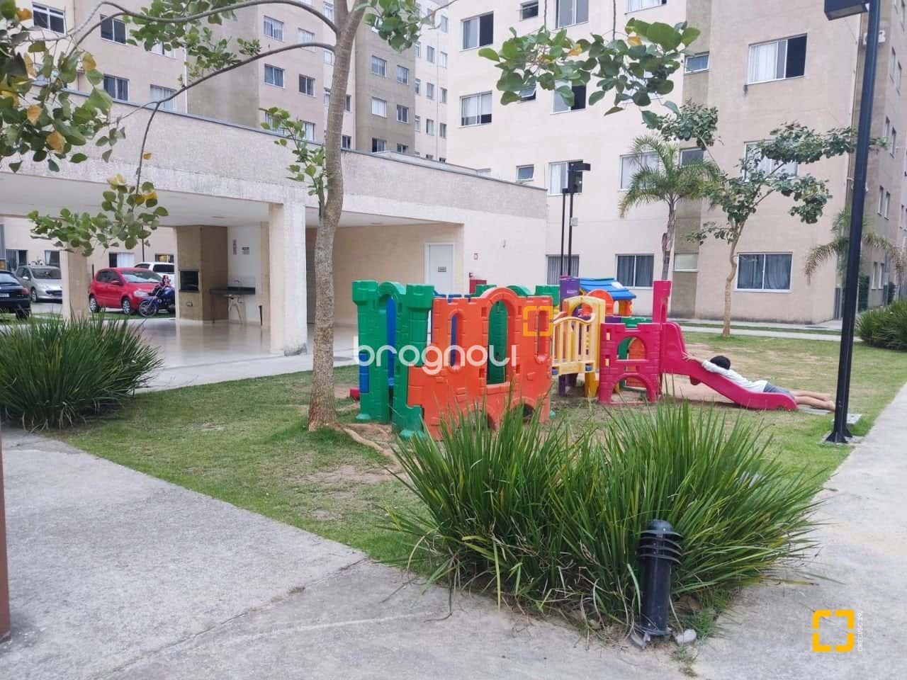 Apto 2 dorm., andar alto,de frente,sol da manhã — foto principal
